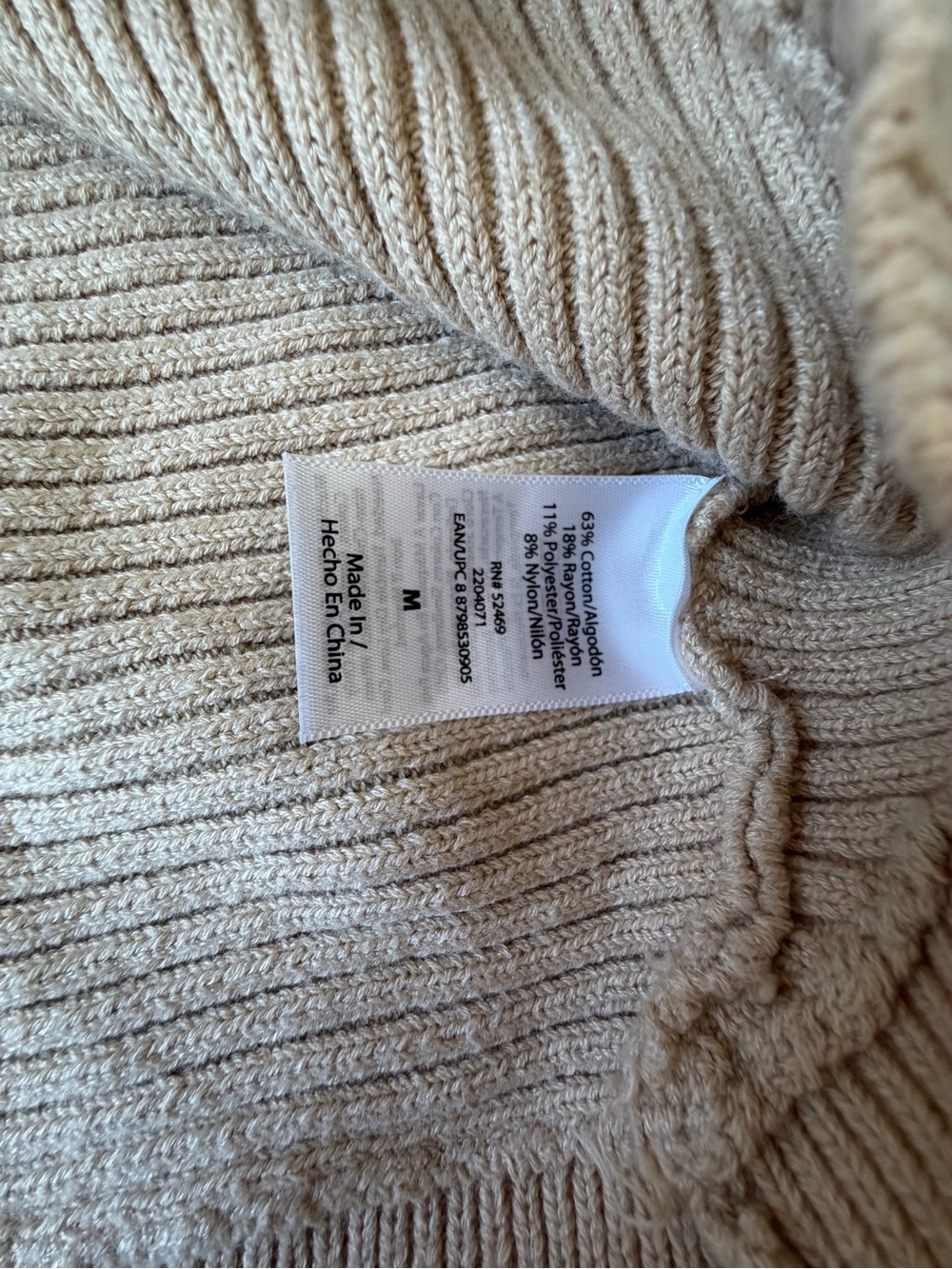 sofia by sofia vergara Cropped Cream Ribbed V-Neck Button Cardigan - Picture 6 of 8